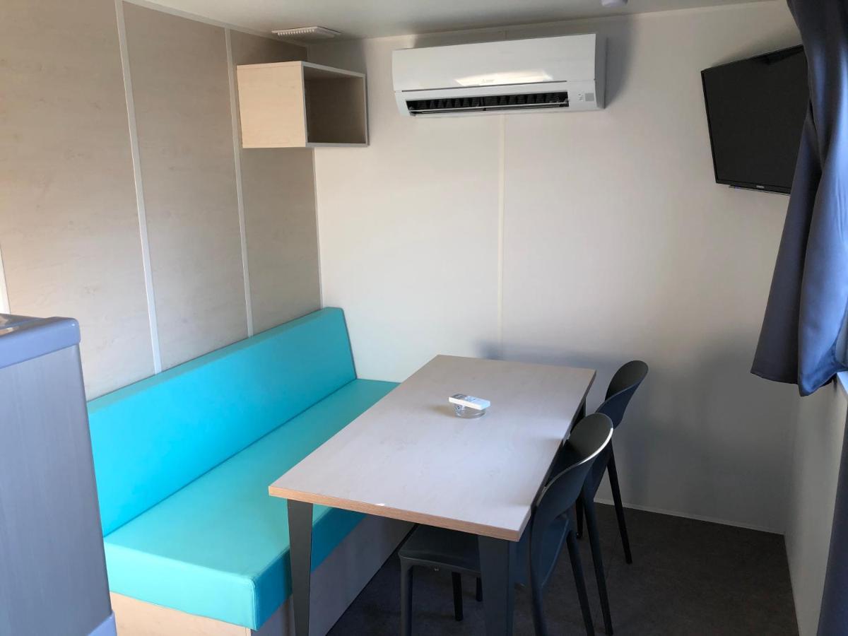 Camping Marina Plage Vitrolles  Bagian luar foto