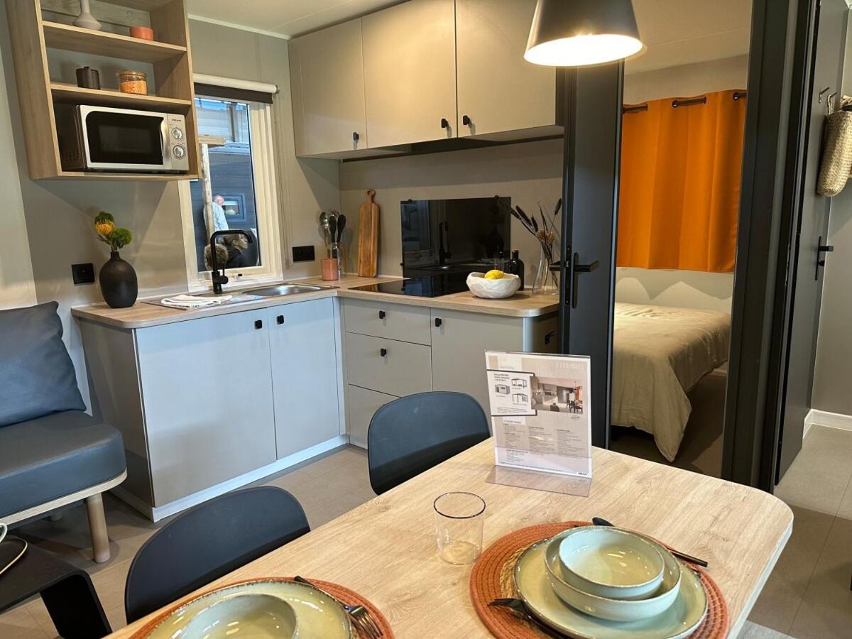 Camping Marina Plage Vitrolles  Bagian luar foto