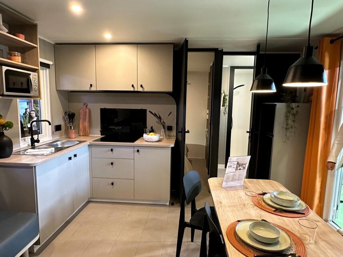 Camping Marina Plage Vitrolles  Bagian luar foto